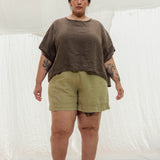 Linn Tee in Midweight Linen Cacao#color_cacao