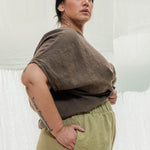 Linn Tee in Midweight Linen Cacao#color_cacao