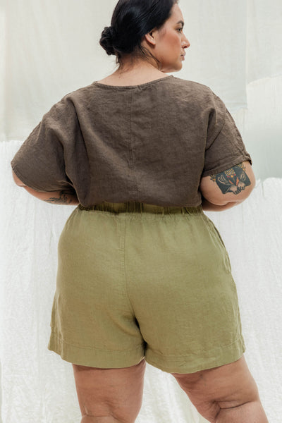 Linn Tee in Midweight Linen Cacao#color_cacao