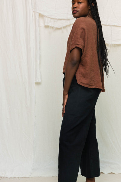 Linn Tee in Midweight Linen Cedar#color_cedar