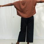 Linn Tee in Midweight Linen Cedar#color_cedar