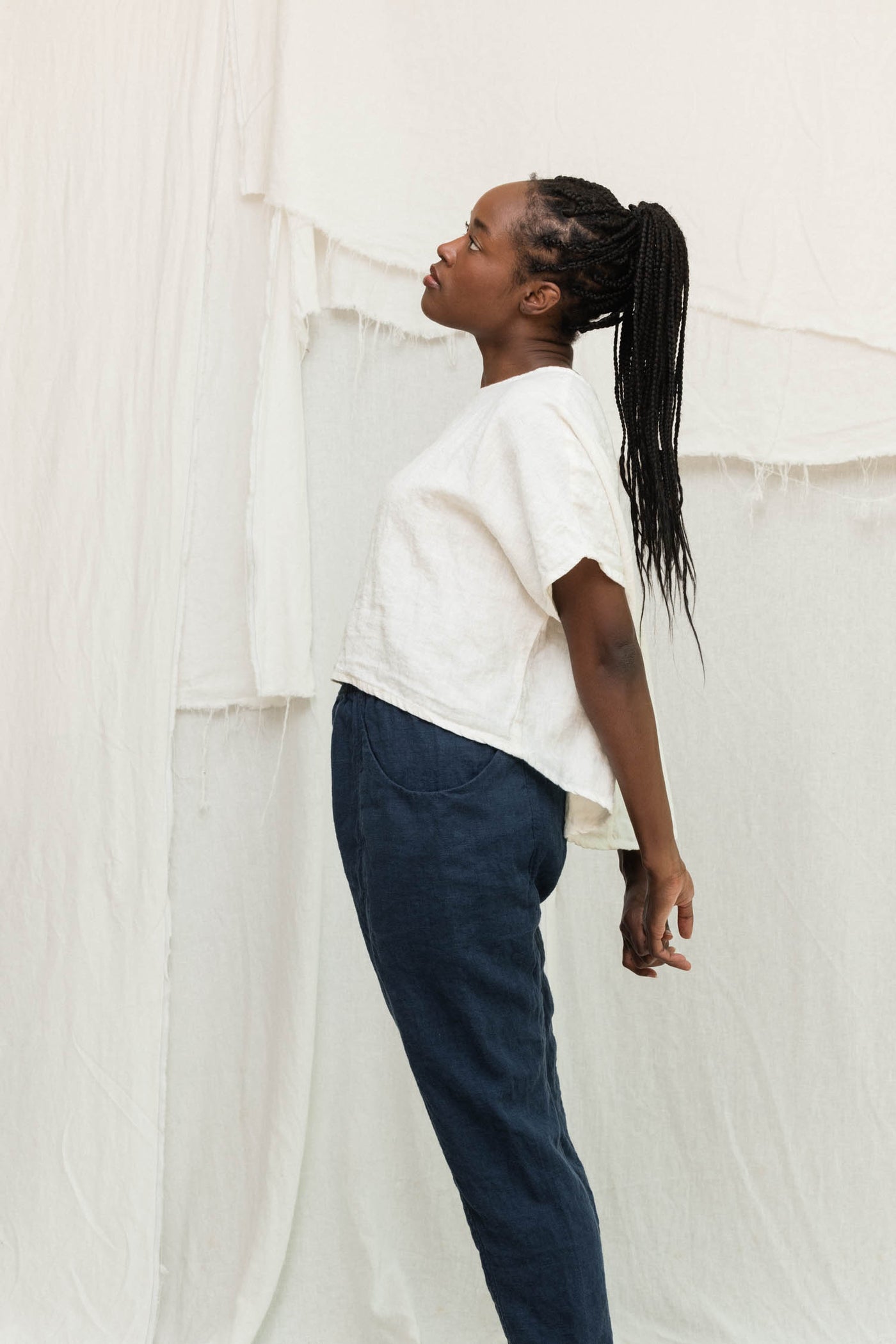 Linn Tee in Midweight Linen Salt#color_salt