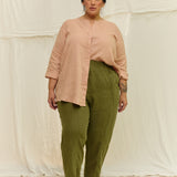 Long Sleeve Kara Snap Top in Lightweight Linen Canyon#color_canyon