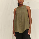 Sleeveless Kara Snap Top in Lightweight Linen Lichen#color_lichen