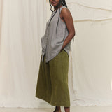 Sleeveless Kara Snap Top in Lightweight Linen Overcast#color_overcast