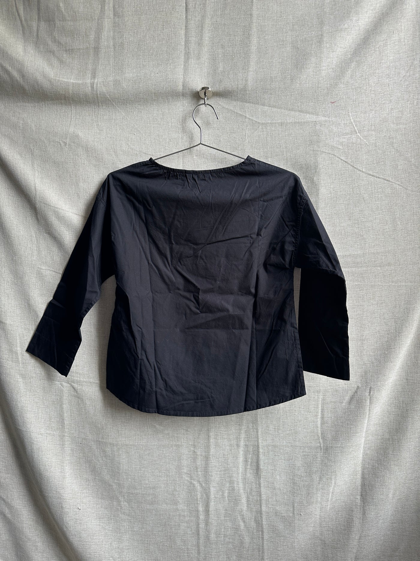 Lara Top in Cotton Poplin, Black | Size XS | SAMPLE SALE (B79)