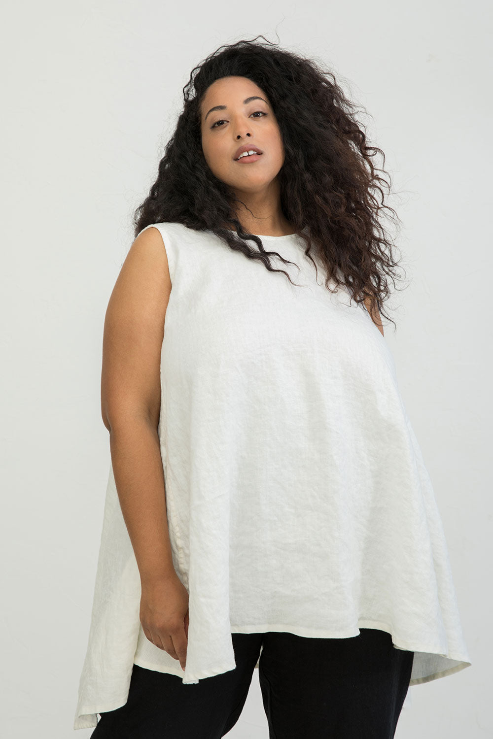 Harlow Tunic in Midweight Linen Ivory#color_ivory